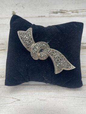 Judith Jack Sterling Silver Marcasite Bow Brooch Pin